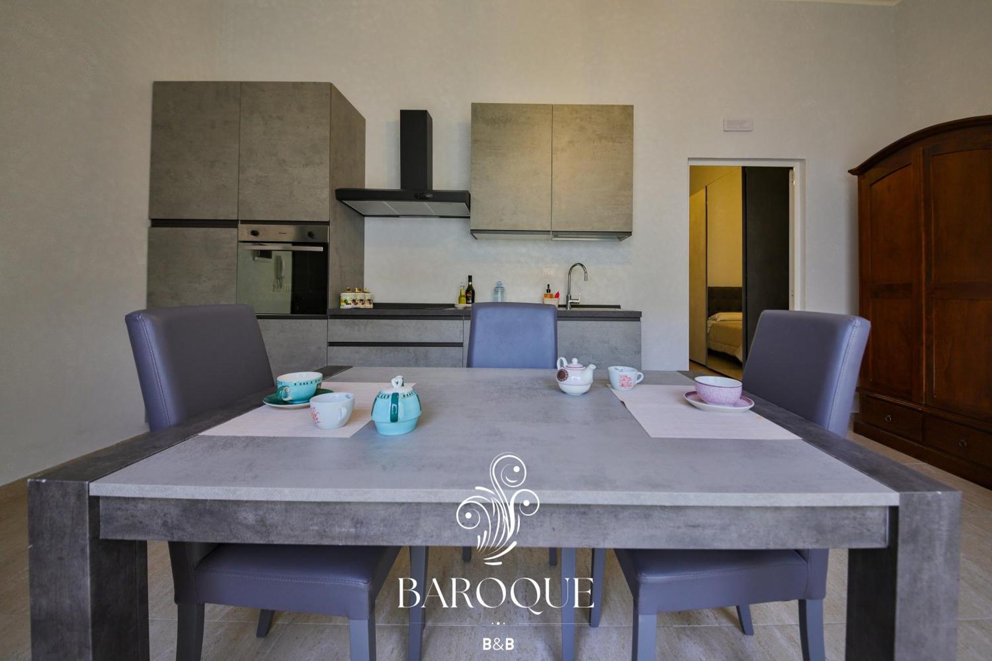 לצ'ה Baroque B&B מראה חיצוני תמונה